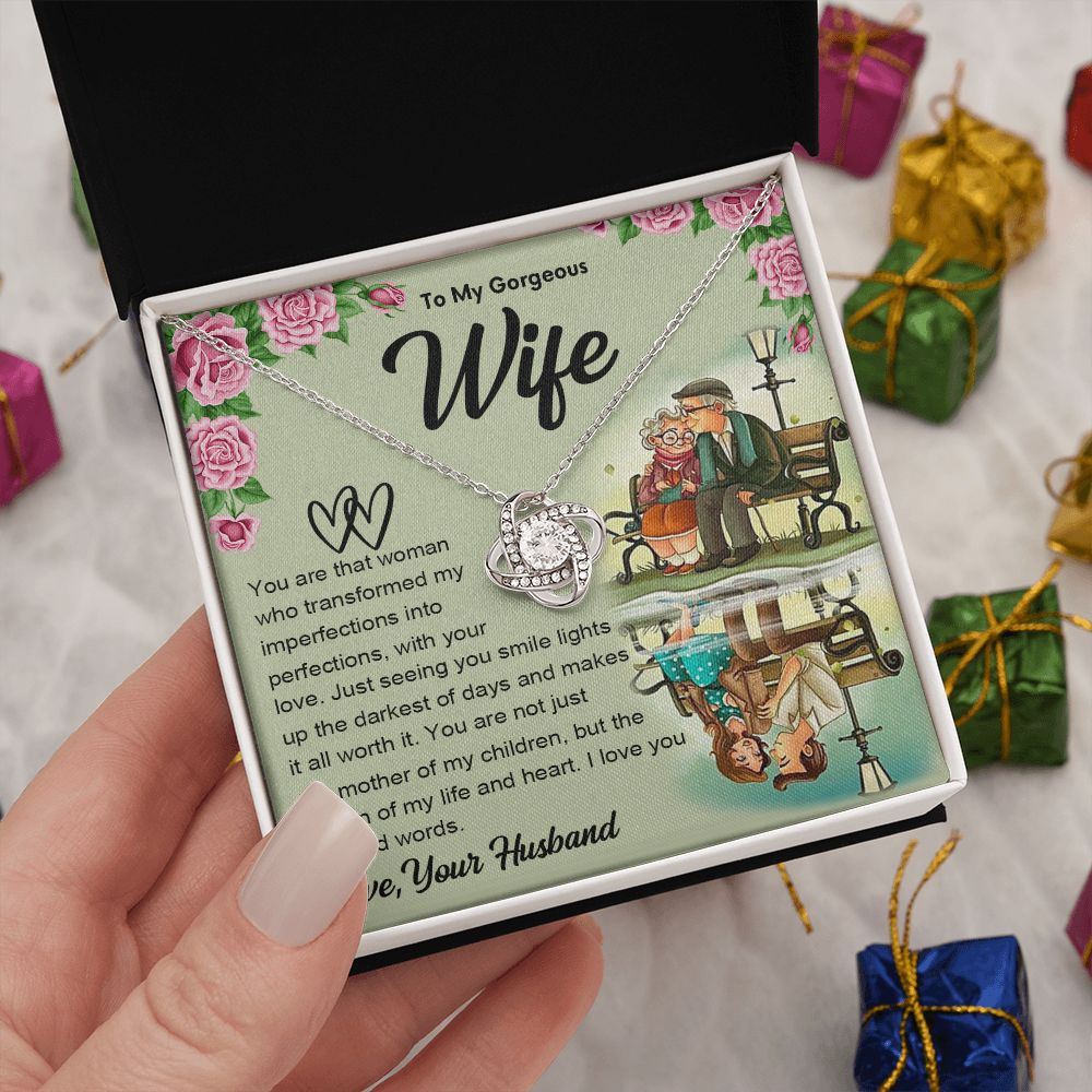 Couples Gifts Necklace To My Soulmate Necklace Gifts For My Wife with Future Wife Soulmate Girlfriend Necklaces Customer Name Message Card and Gift Box styles On Birthday, Christmas, Anniversary Love knot Thang