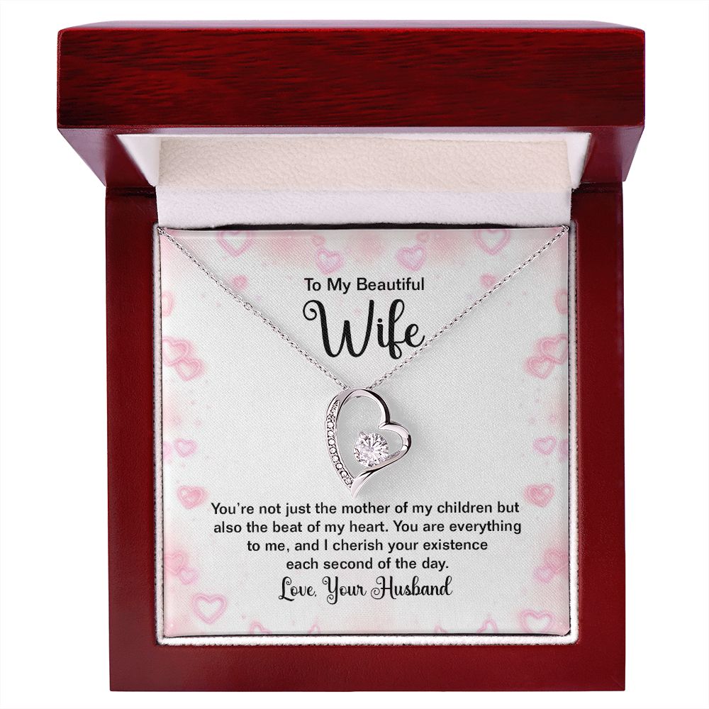 Couples Gifts Necklace To My Beautiful Wife Necklace Gifts For My Wife, Love Knot Meaningful Necklace Message Card and Gift Box Styles on Birthday, Christmas, Anniversary Forever Love