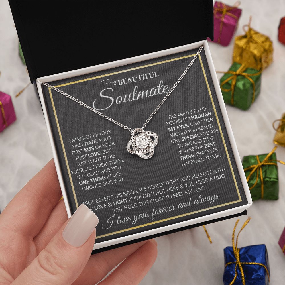 To My Future Wife Necklace, to my Wife Necklace, Necklaces For Wife From Husband, To My Beautiful Soulmate Necklace, Necklace Custom Name Message Card and Gift Box Styles on Birthday, Christmas, Wedding, Anniversary, Valentine Love knot Thang