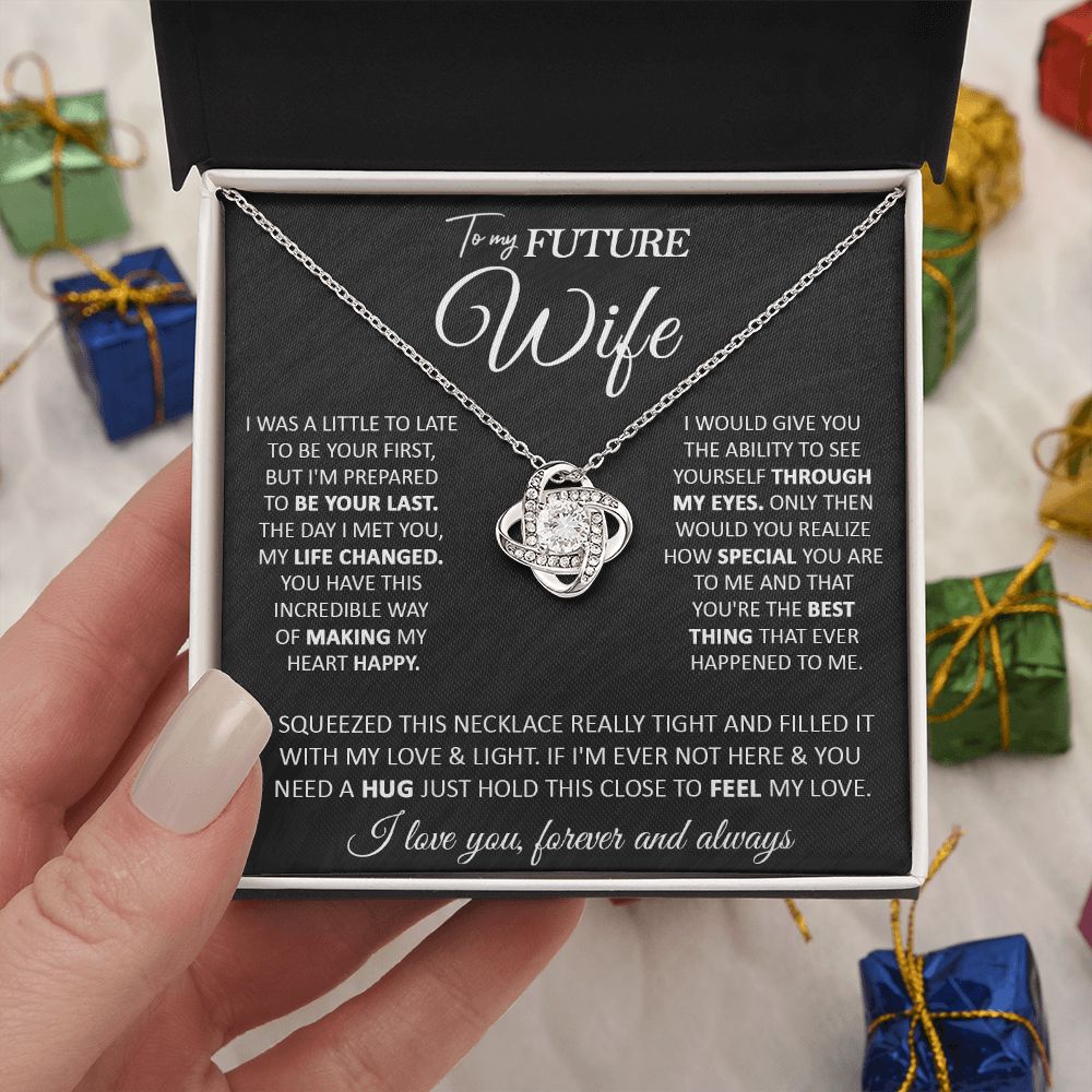 Couples Gifts, To My Beautiful Wife, Necklace From Husband, Valentine For Wife From Husband, Wife Wedding From Husband, To My Wife, Necklace Custom Name Message Card and Gift Box Styles on Birthday, Christmas, Wedding, Anniversary Love knot Thang