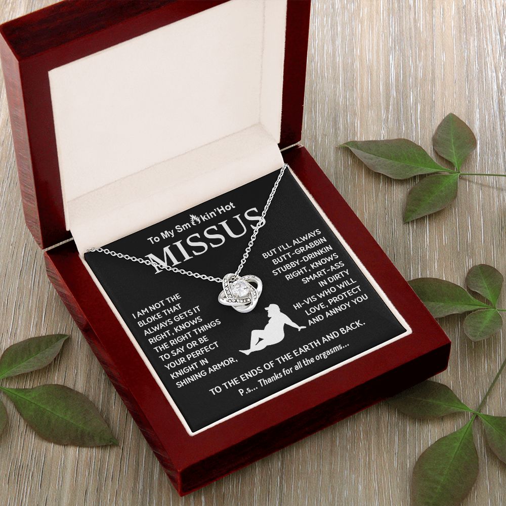 To My Soulmate Necklace For Women, Funny Gifts For Girlfriend, Valentine For Wife Presents For Girlfriend, Best Birthday Meaningful Gift Ideas For Wife, Women Romantic Jewelry For Her Anniversary, Birthday, Valentine Love knot Thang