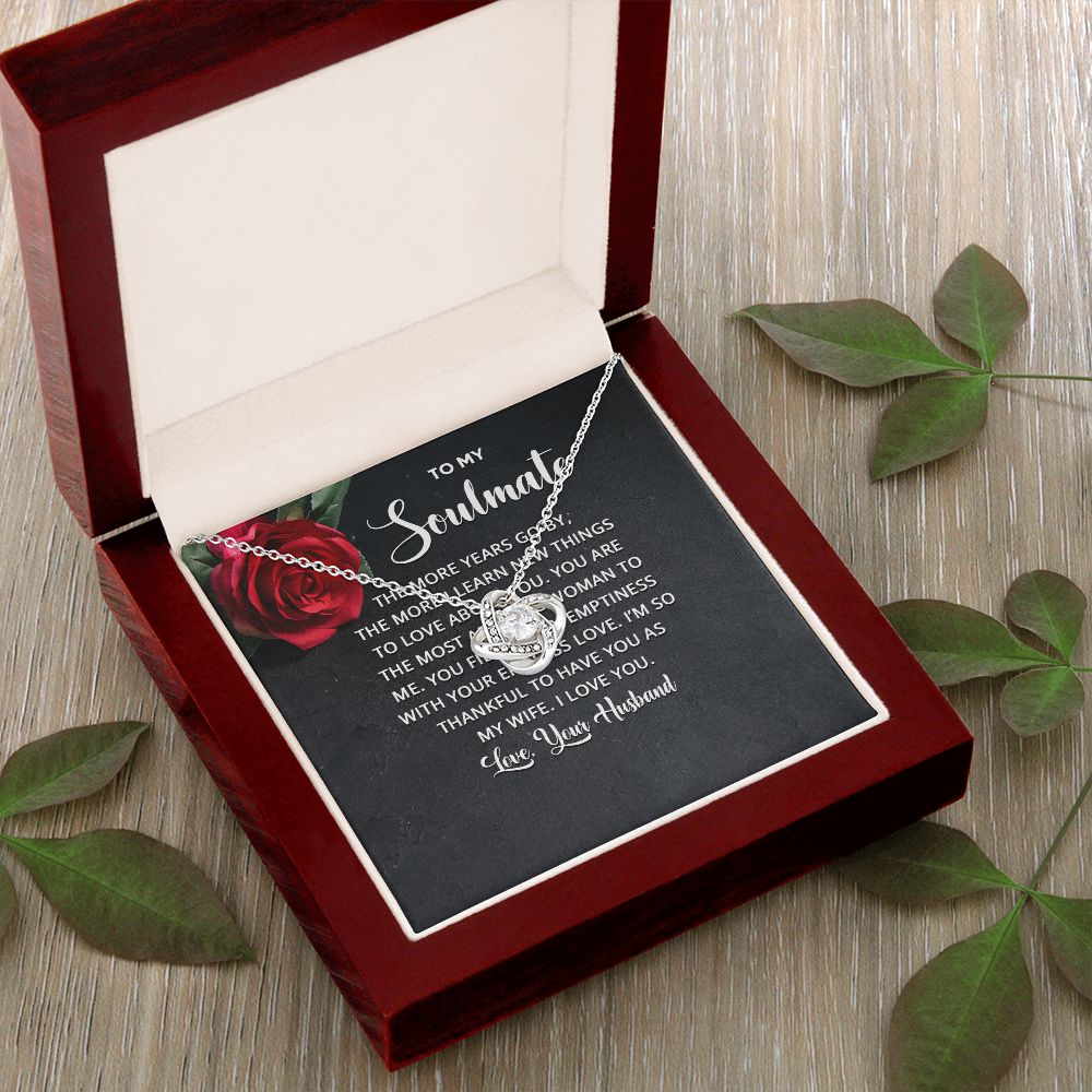 Soulmate Necklace Gifts From Husband, Wedding Anniversary Jewelry For Wife From Husband, Wife Birthday Gifts From Husband, To My Unbiological Sister Message Card and Gift Box styles On Birthday, Christmas, Anniversary  Love knot Thang