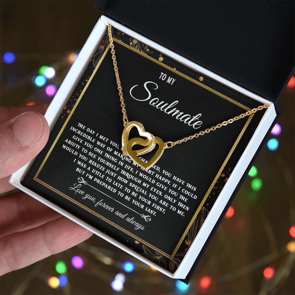 To My Soulmate Necklace, Necklaces For Wife from Husband, Soulmate Necklace to My Beautiful Wife, Necklace For Soulmate with Message Card and Necklace Gift Box Gift Box Styles on Birthday, Christmas, Wedding, Anniversary, Valentine Interlocking Heart