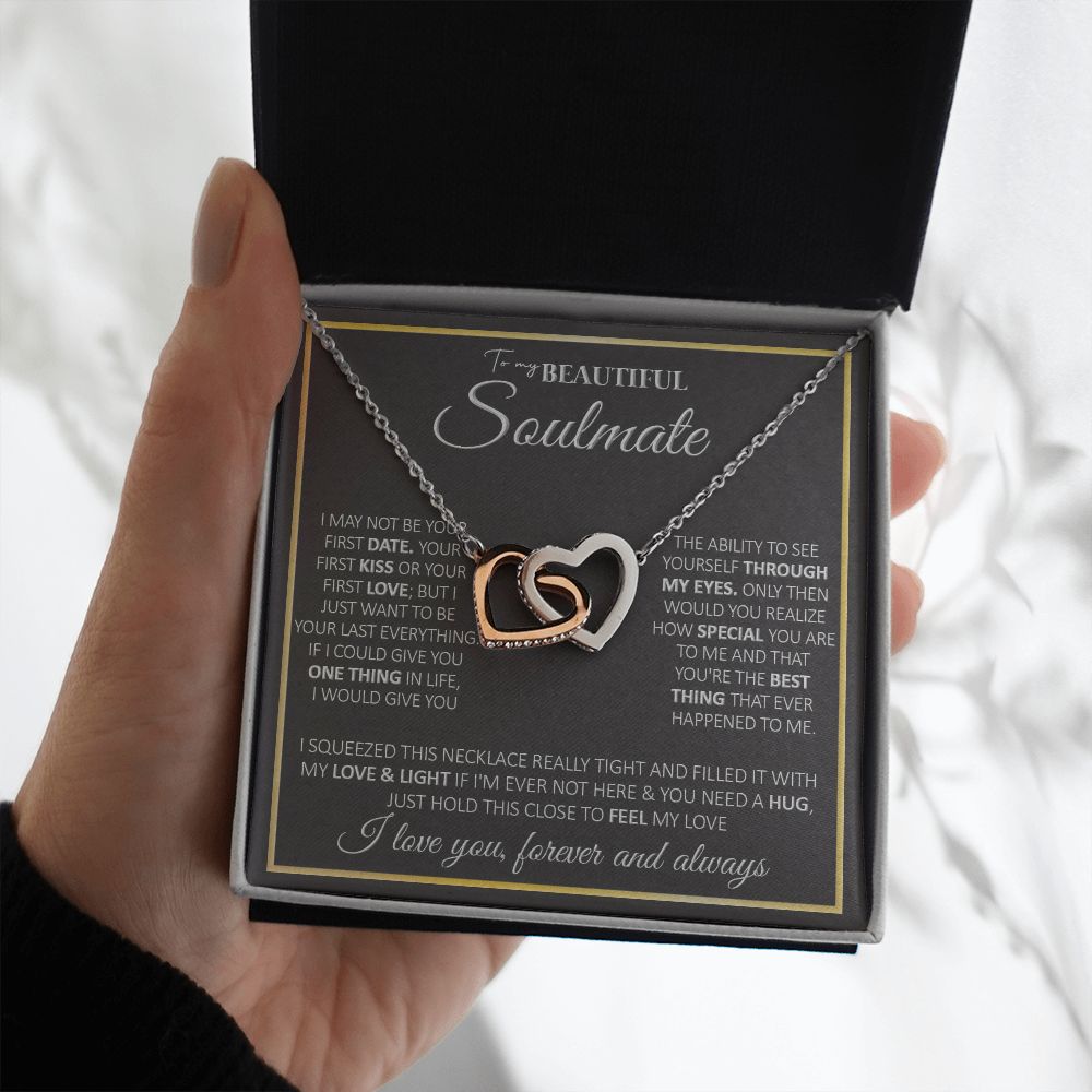 To My Future Wife Necklace, to my Wife Necklace, Necklaces For Wife From Husband, To My Beautiful Soulmate Necklace, Necklace Custom Name Message Card and Gift Box Styles on Birthday, Christmas, Wedding, Anniversary, Valentine Interlocking Heart