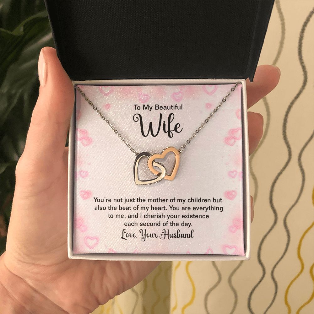 Couples Gifts Necklace To My Beautiful Wife Necklace Gifts For My Wife, Love Knot Meaningful Necklace Message Card and Gift Box Styles on Birthday, Christmas, Anniversary Interlocking Heart