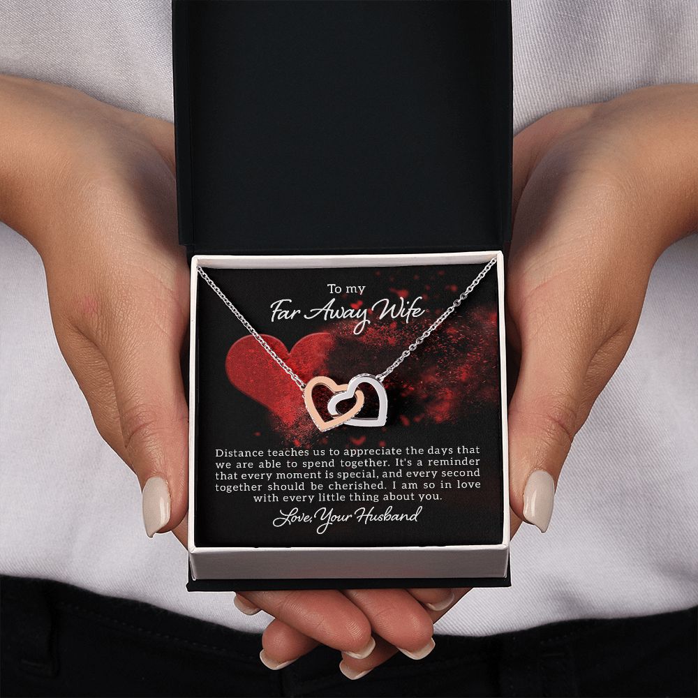 Couples Gifts, Far Away Wife Necklace Gifts From Husband, Wedding Anniversary Jewelry For Wife From Husband, Wife Birthday From Husband, To My Soulmate Message Card and Gift Box styles On Birthday, Christmas, Anniversary  Interlocking Heart