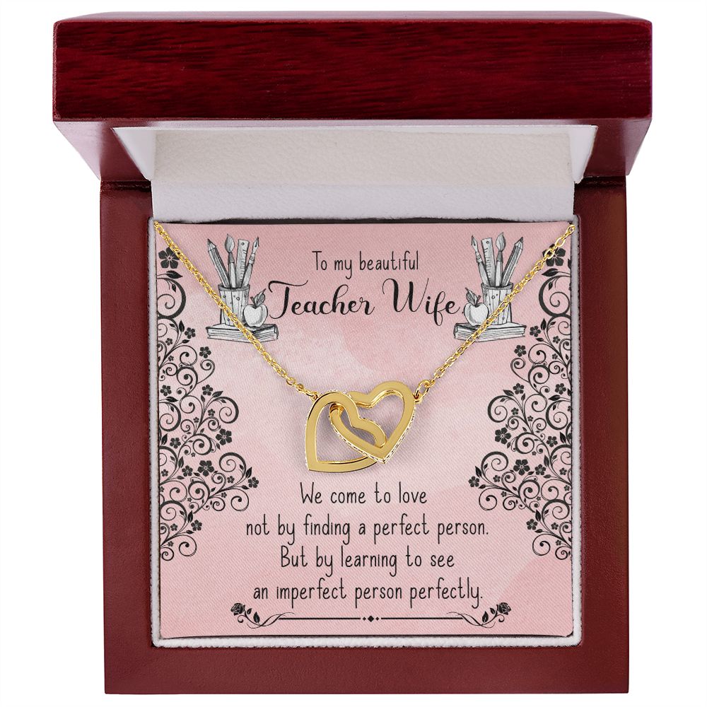 Couples Gifts, Teacher Wife Necklace Gifts From Husband, Wedding Anniversary Jewelry For Wife From Husband, Wife Birthday From Husband, To My Beautiful Wife Girlfriend Message Card and Gift Box styles On Birthday, Christmas, Anniversary  Interlocking Hear