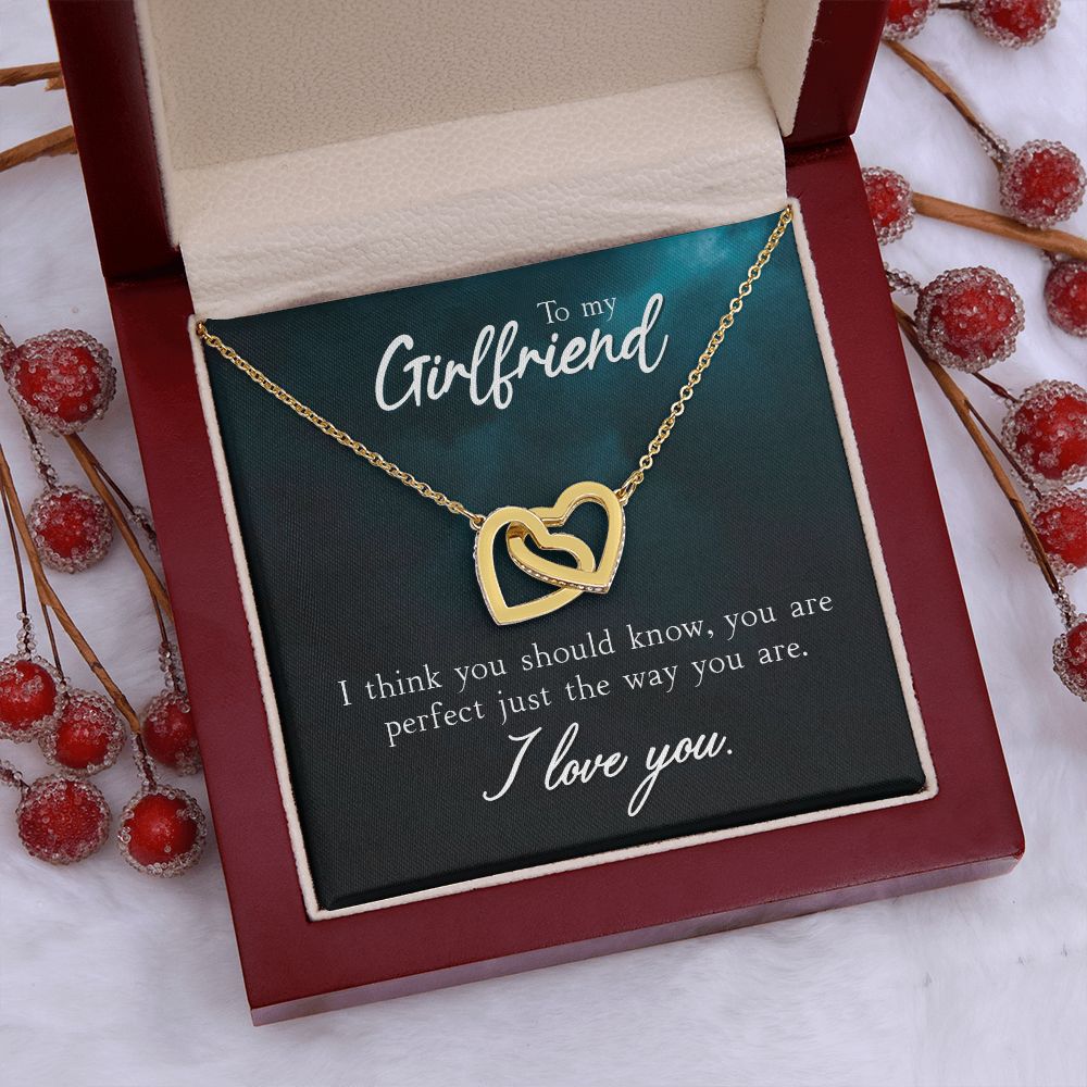 To My True Girlfriend Necklace, Brother to Sister, Birthday For Sister from Brother, I Love You, Love Knot Meaningful Necklace Message Card and Gift Box Styles on Birthday, Christmas, Anniversary Interlocking Heart