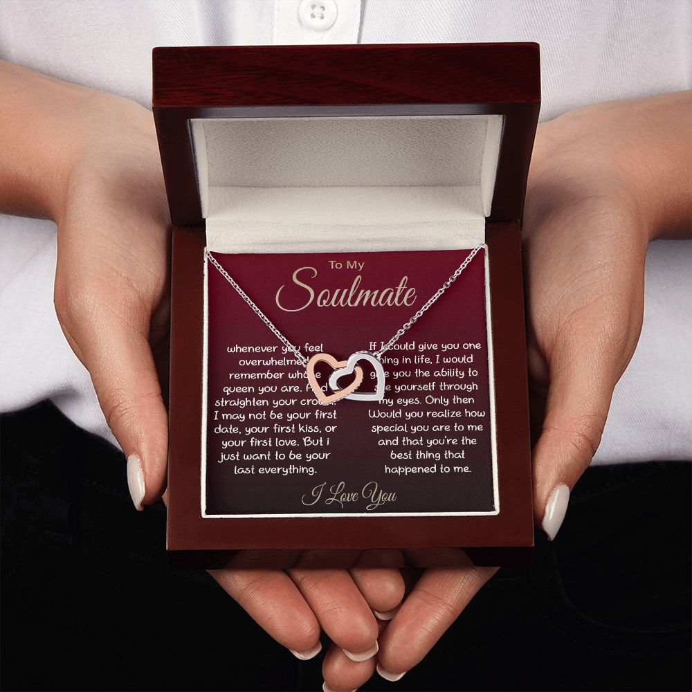 To My Soulmate Necklace For Women, Couple Gifts For Girlfriend, Valentine Christmas Presents For Girlfriend, Valentine Necklace Gifts For Wife, Women Romantic Jewelry For Her Vanlentine Day's Message Card and Gift Box Styles Interlocking Heart
