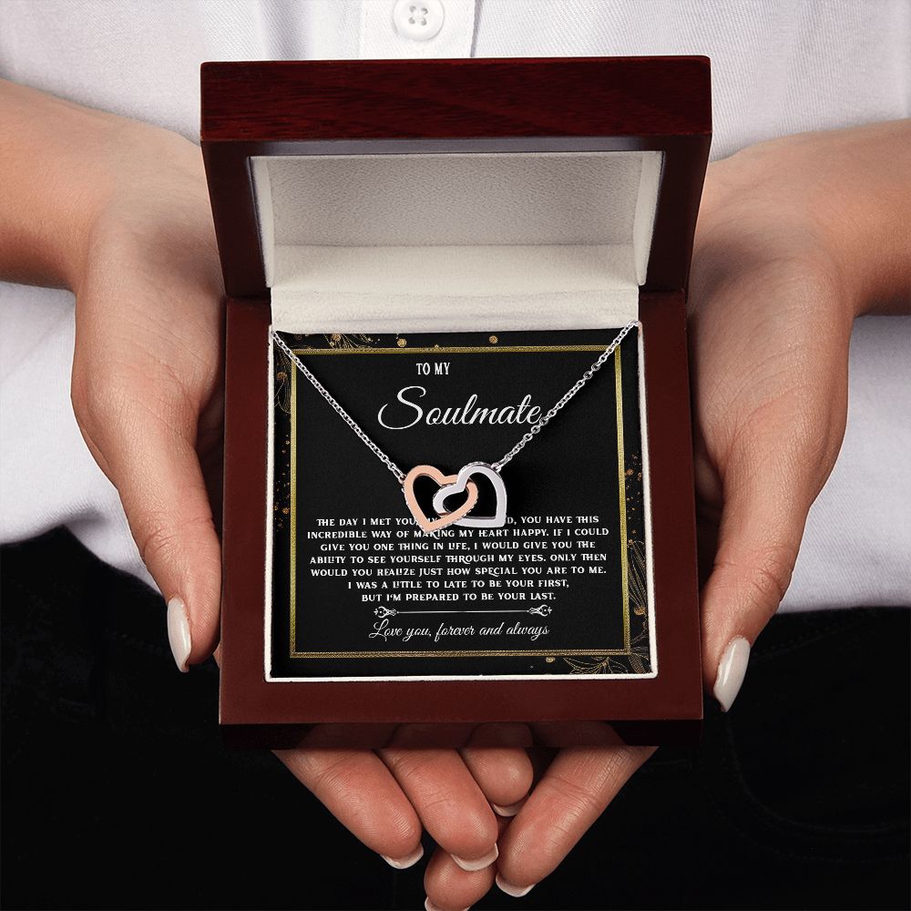 To My Soulmate Necklace, Necklaces For Wife from Husband, Soulmate Necklace to My Beautiful Wife, Necklace For Soulmate with Message Card and Necklace Gift Box Gift Box Styles on Birthday, Christmas, Wedding, Anniversary, Valentine Interlocking Heart