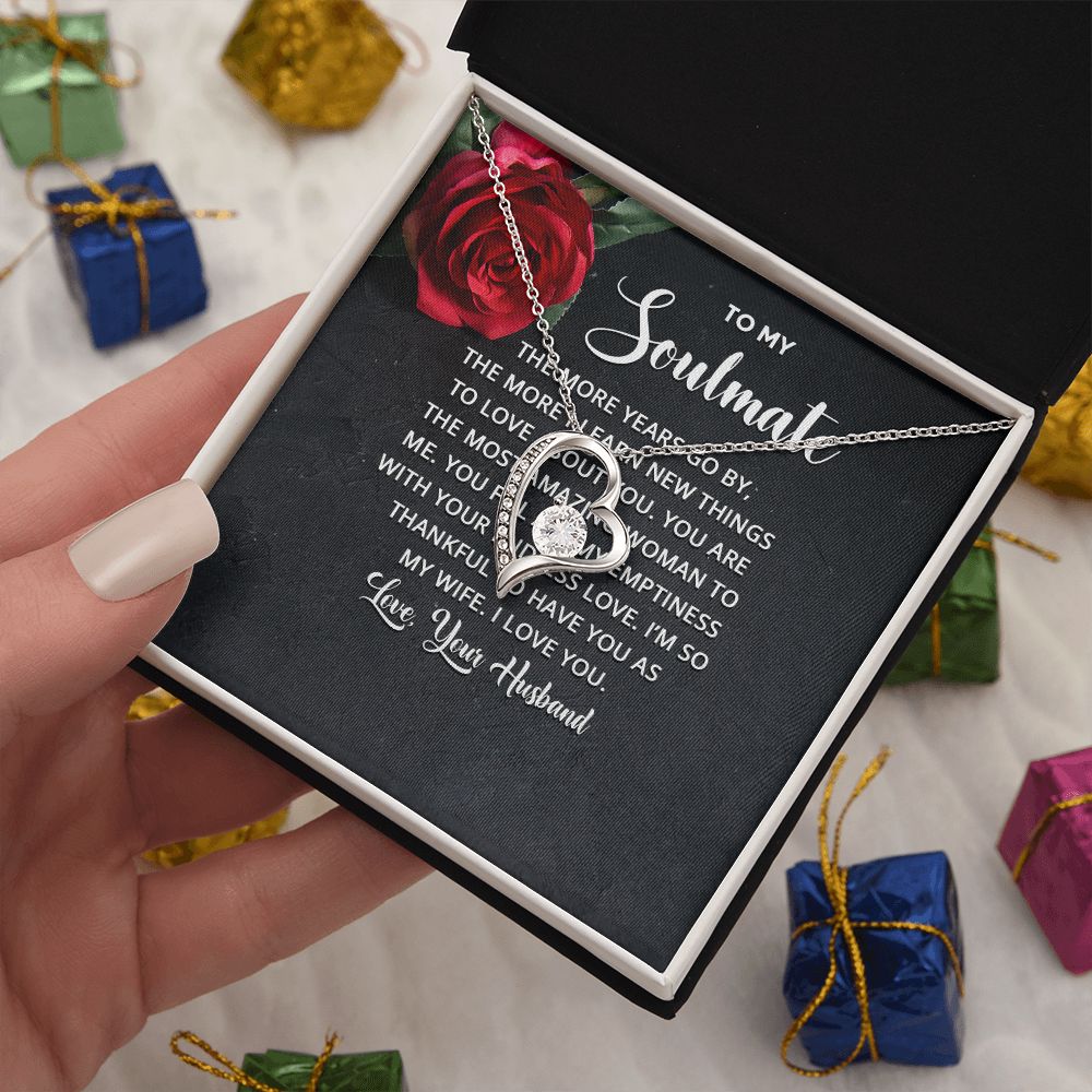 Soulmate Necklace Gifts From Husband, Wedding Anniversary Jewelry For Wife From Husband, Wife Birthday Gifts From Husband, To My Unbiological Sister Message Card and Gift Box styles On Birthday, Christmas, Anniversary  Forever Love